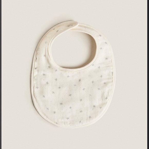 Zara Home set pacifier holder, burp cloth, pacifier clip and bib - Picture 5 of 5